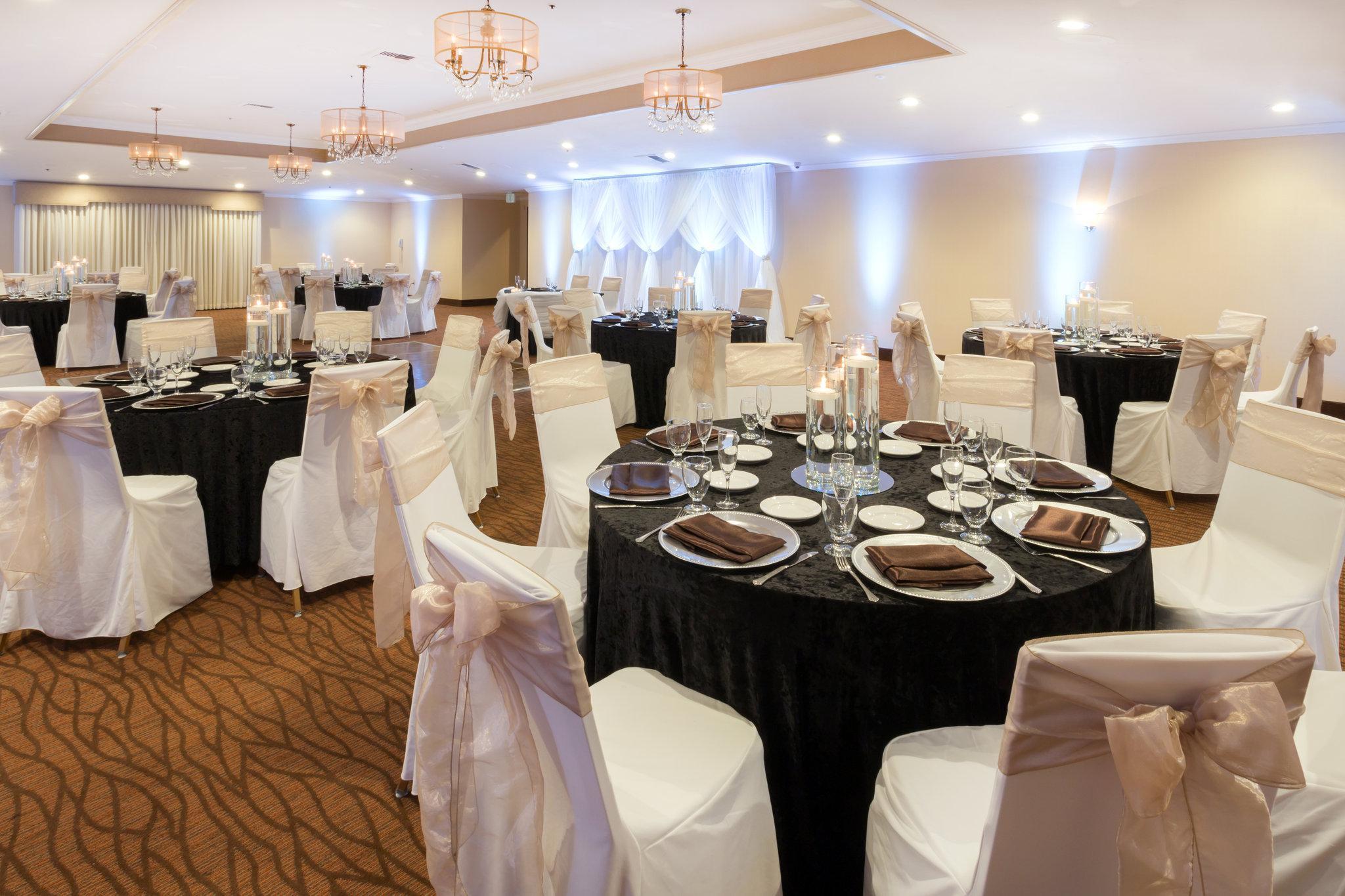 Holiday Inn Santa Ana-Orange County Airport By Ihg Exterior foto