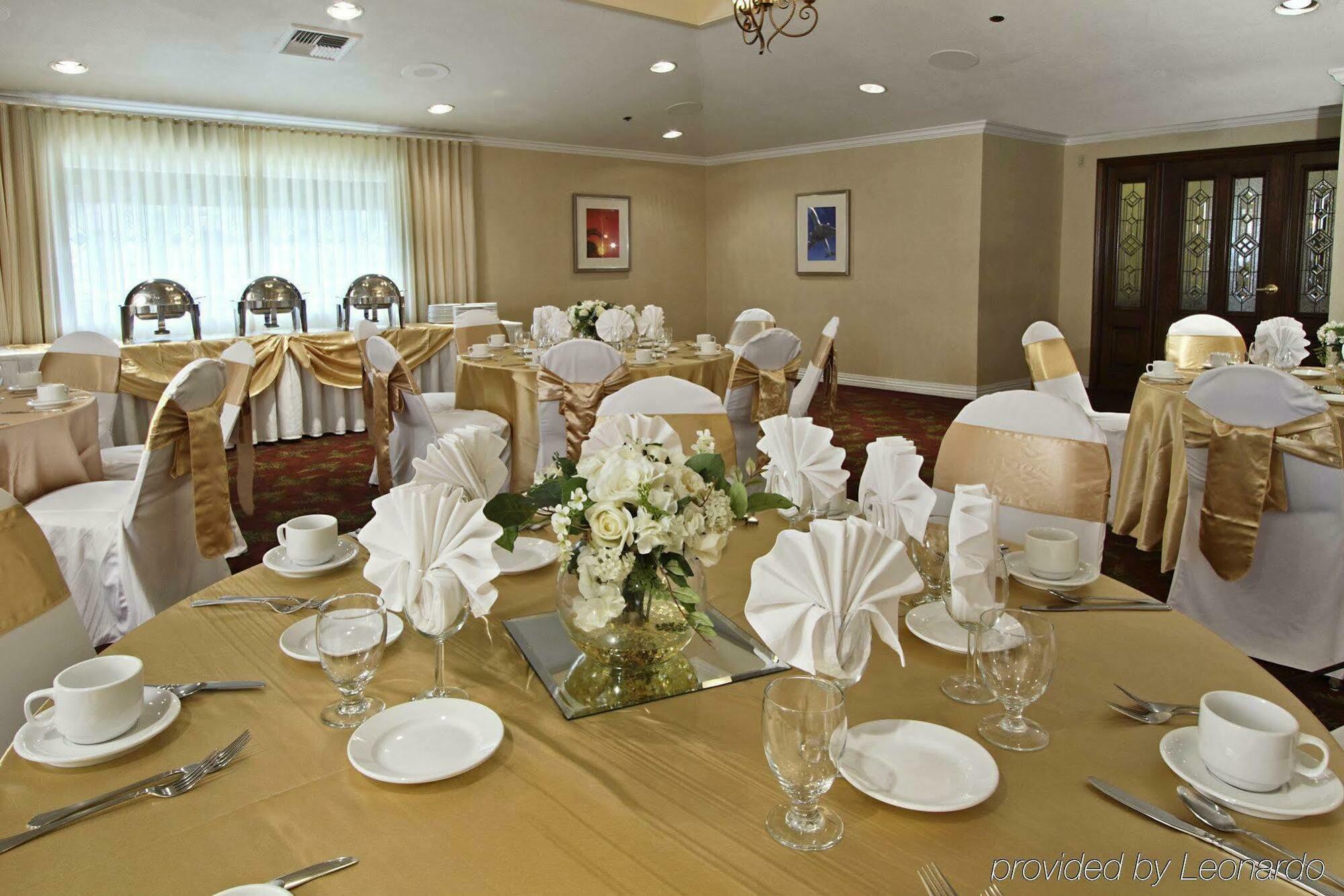 Holiday Inn Santa Ana-Orange County Airport By Ihg Exterior foto